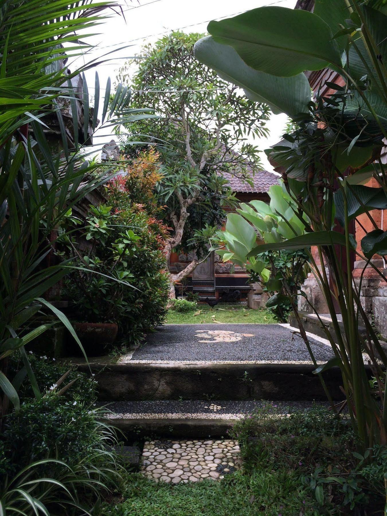 Uma Dewi Guest House Ubud Kültér fotó